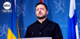 Russia continues relentless attacks on Ukraine as Zelenskyy meets with top US envoys